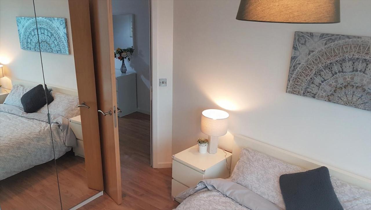 Marco Island -Spacious City Centre 2 Bedroom Apartment Nottingham Luaran gambar